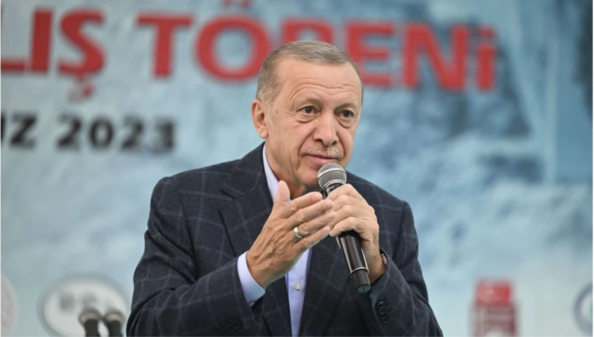 Cumhurbaşkanı Erdoğan, Gümüşhane'deki Toplu