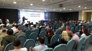 Bursa Teknik Üniversitesi’nde ‘Depremin Toplumsal Etkileri’ Paneli Gerçekleştirildi