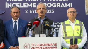 Bakan Uraloğlu Manisa’da Ankara-İzmir Süratli Tren Projesi’ne ait konuştu: 14 saat olan seyahat mühleti 3 saat 30 dakikaya düşecek