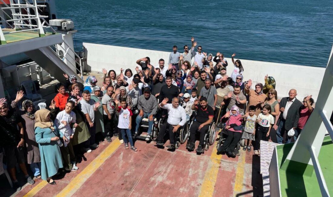 CHP Elazığ Milletvekili Engelli Bireyler İçin Seyahat Düzenledi