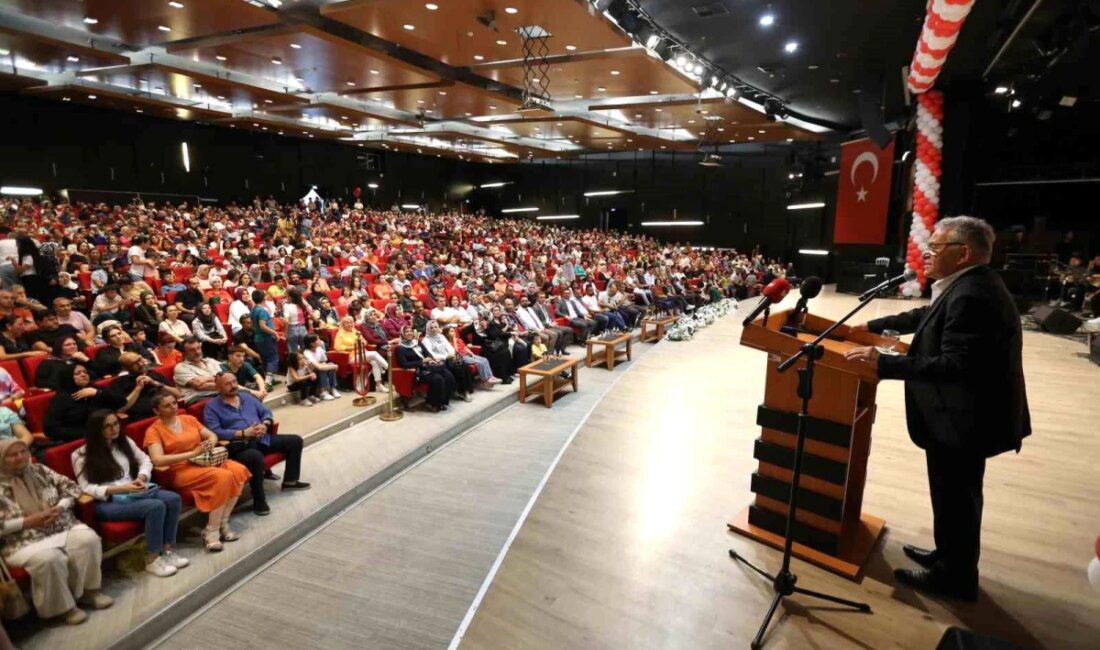 Kayseri Büyükşehir Belediyesi Konservatuarı Yaz Kursları Kapanış Konseri ve Sertifika Merasimi