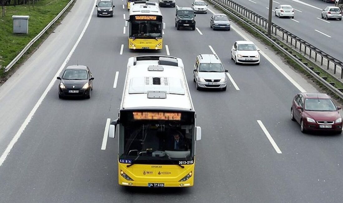 Okulun birinci günü otobüsler fiyatsız mi? İstanbul’da pazartesi günü toplu taşıma fiyatsız mi, parasız mı?