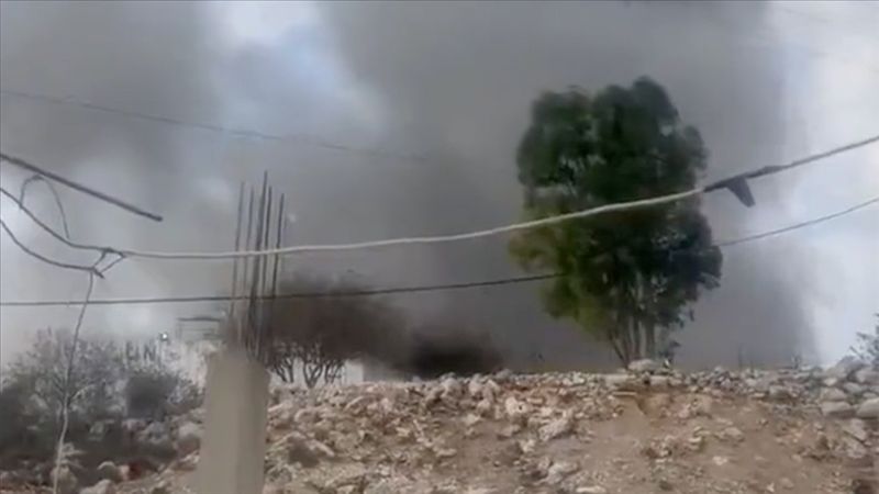 İsrail'in Suriye'ye düzenlediği hava